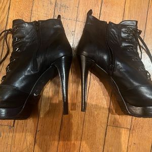 Stewart Weitzman Leather boots  8 1/2 M